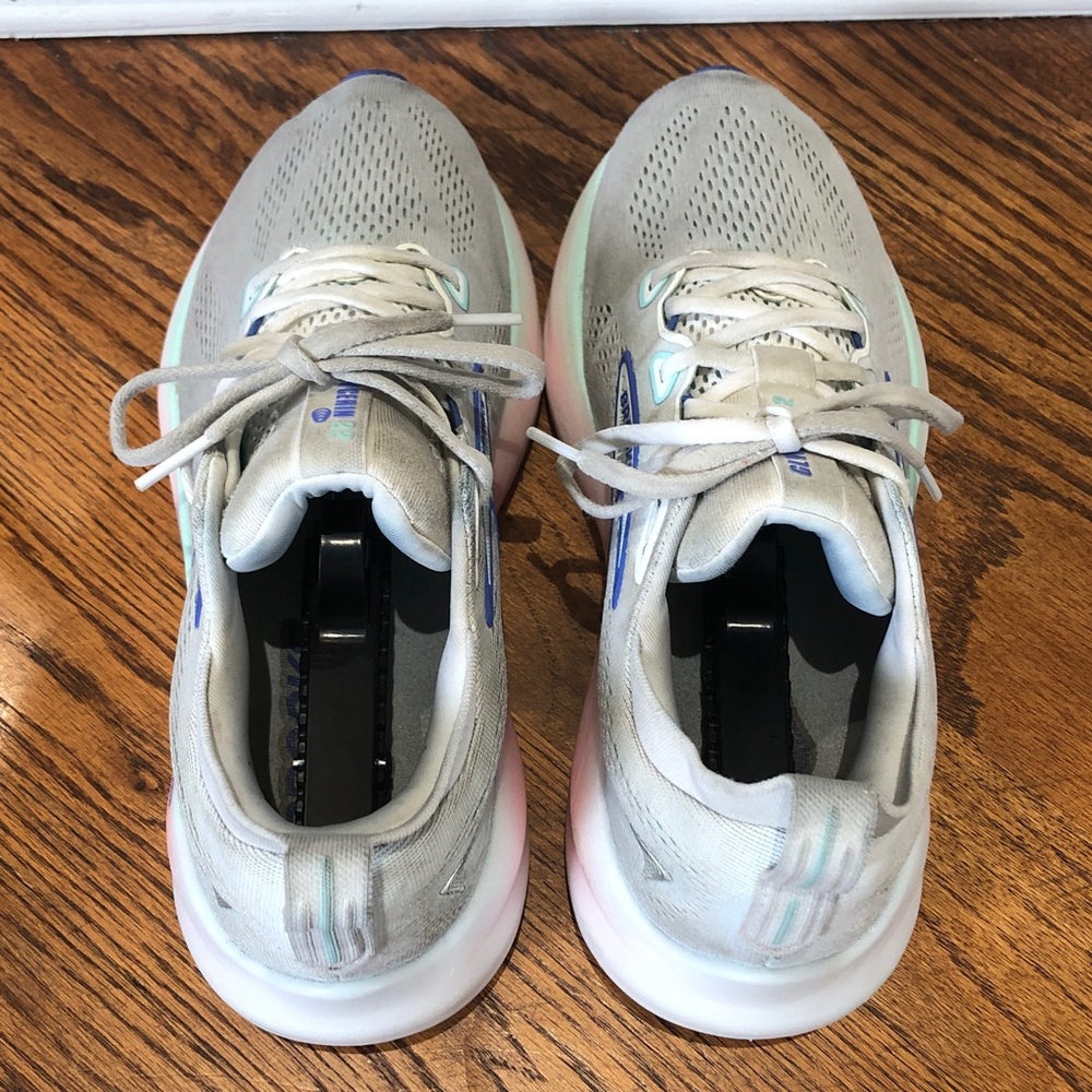 Brooks Glycerin 22 (Women's) Size 9 - Picture 5 of 9